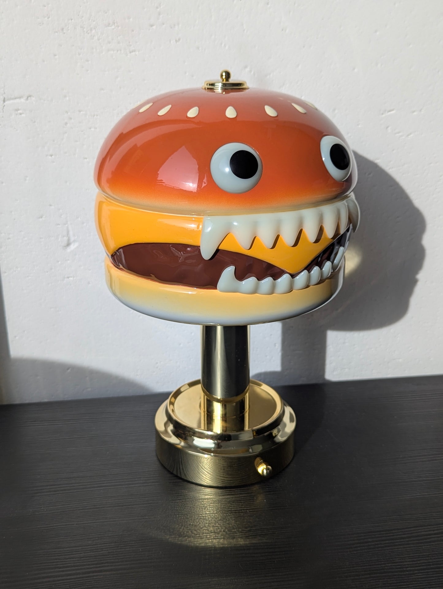 Undercover x Medicom hamburger lamp
