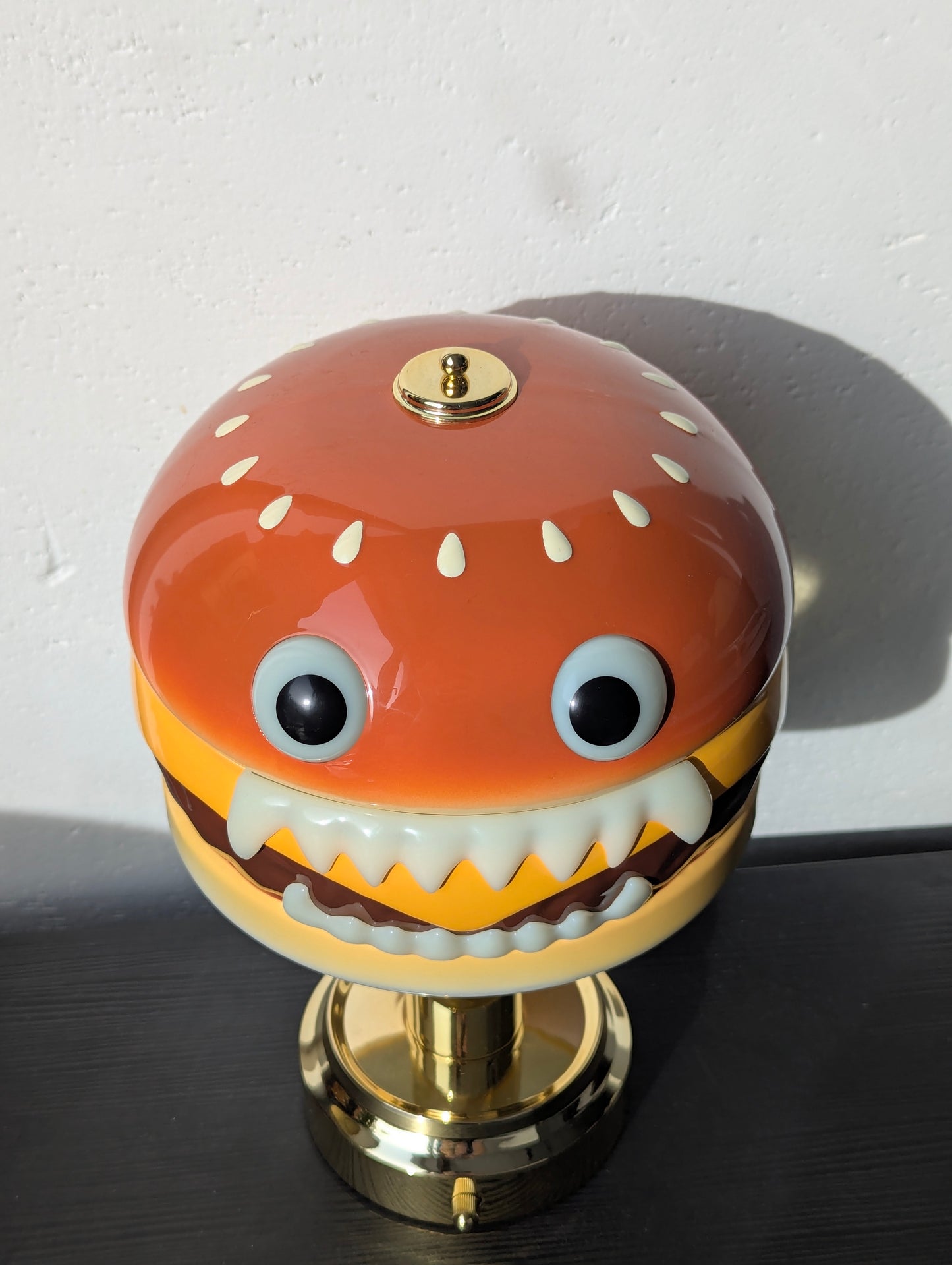 Undercover x Medicom hamburger lamp