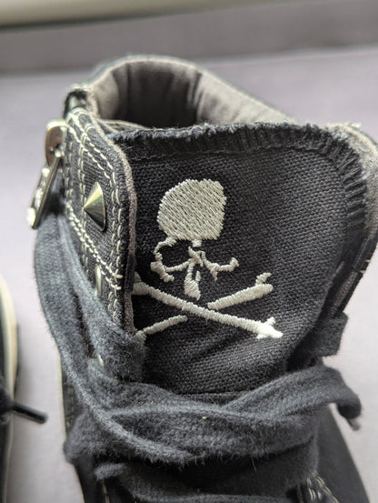 Converse x Mastermind goretex sneakers