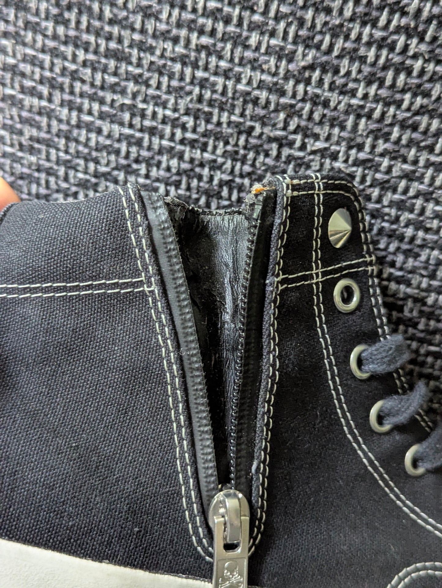 Converse x Mastermind goretex sneakers